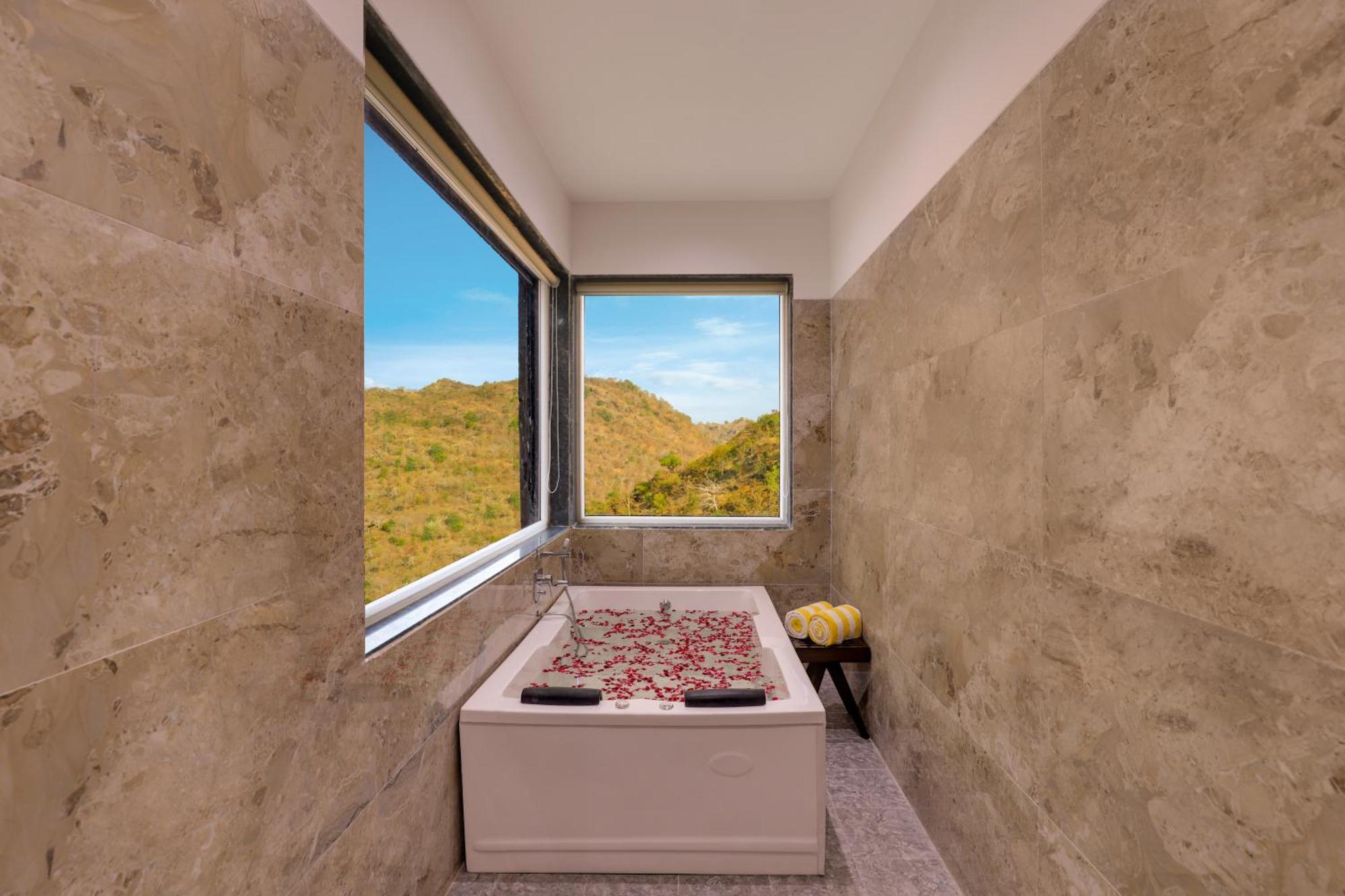 Lemon Tree Resort, Kumbhalgarh Εξωτερικό φωτογραφία